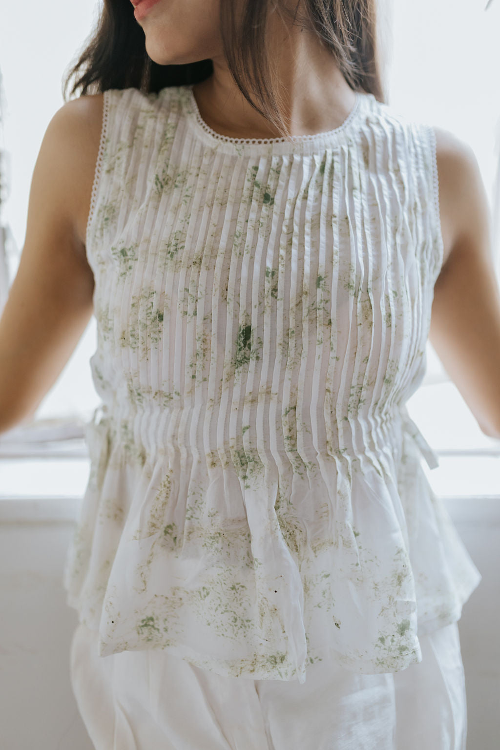 Neem Mulberry Pintuck top