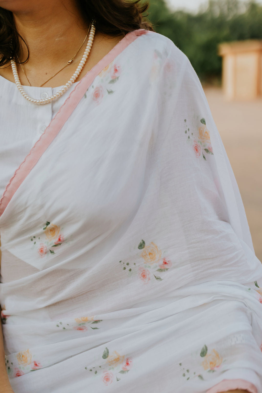 Pink Scalloped Rose Mulmul Saree