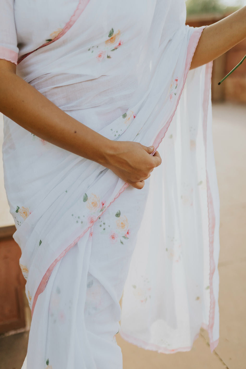 Pink Scalloped Rose Mulmul Saree