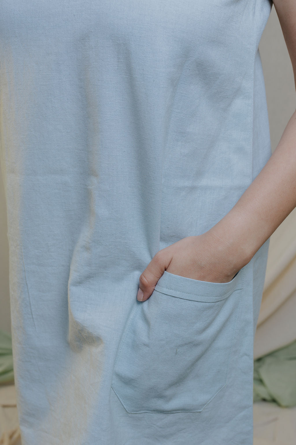 The Sea Pocket Linen Dress