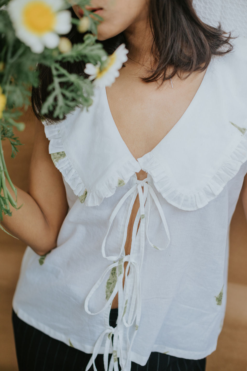 Leafy Collared Top