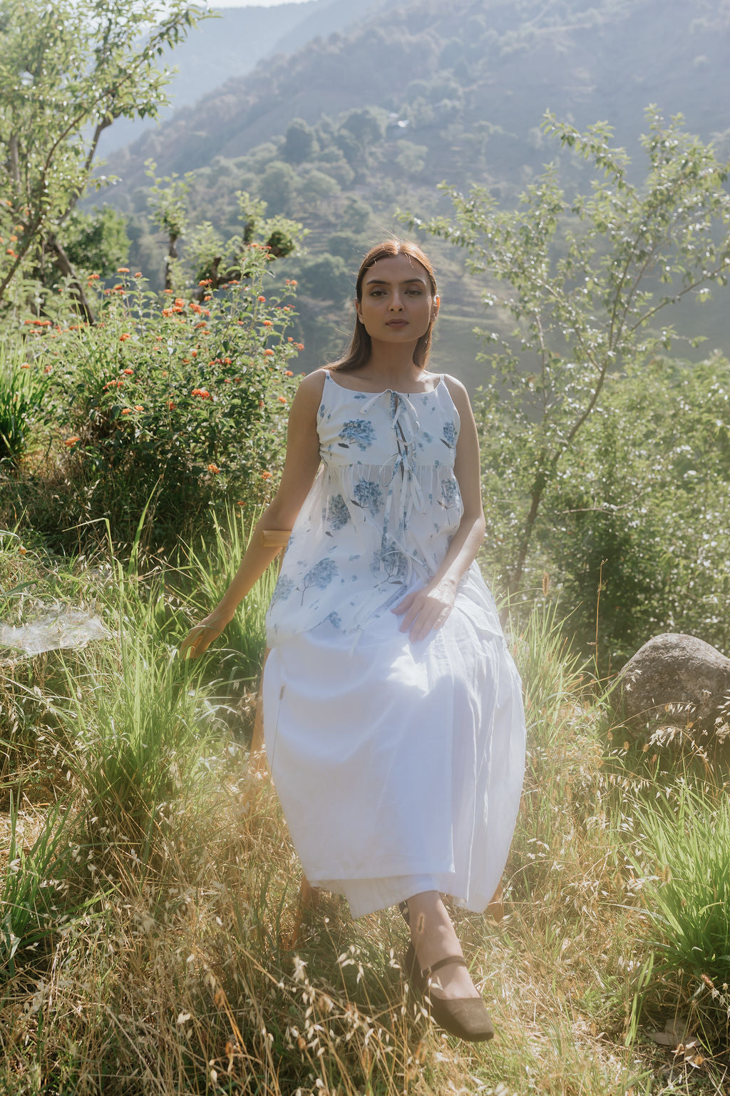 Blue Hydrangea Tie-Top