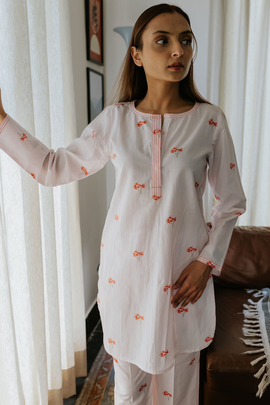 Hold Me Like a Flower Cord Set