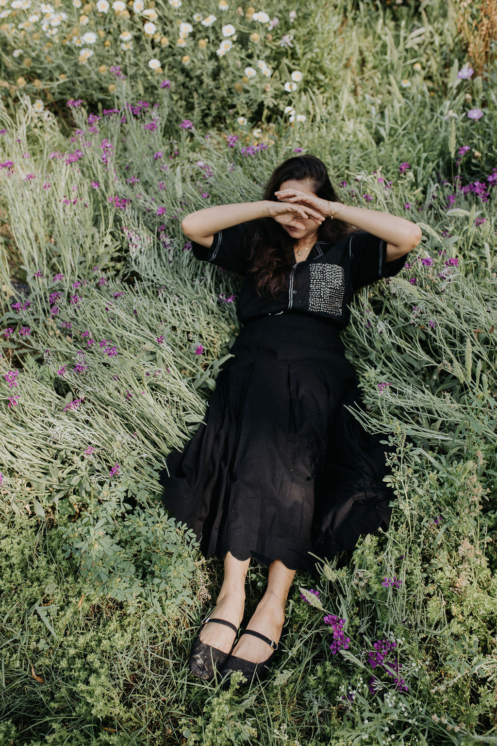 Black Scallop Pleated Skirt