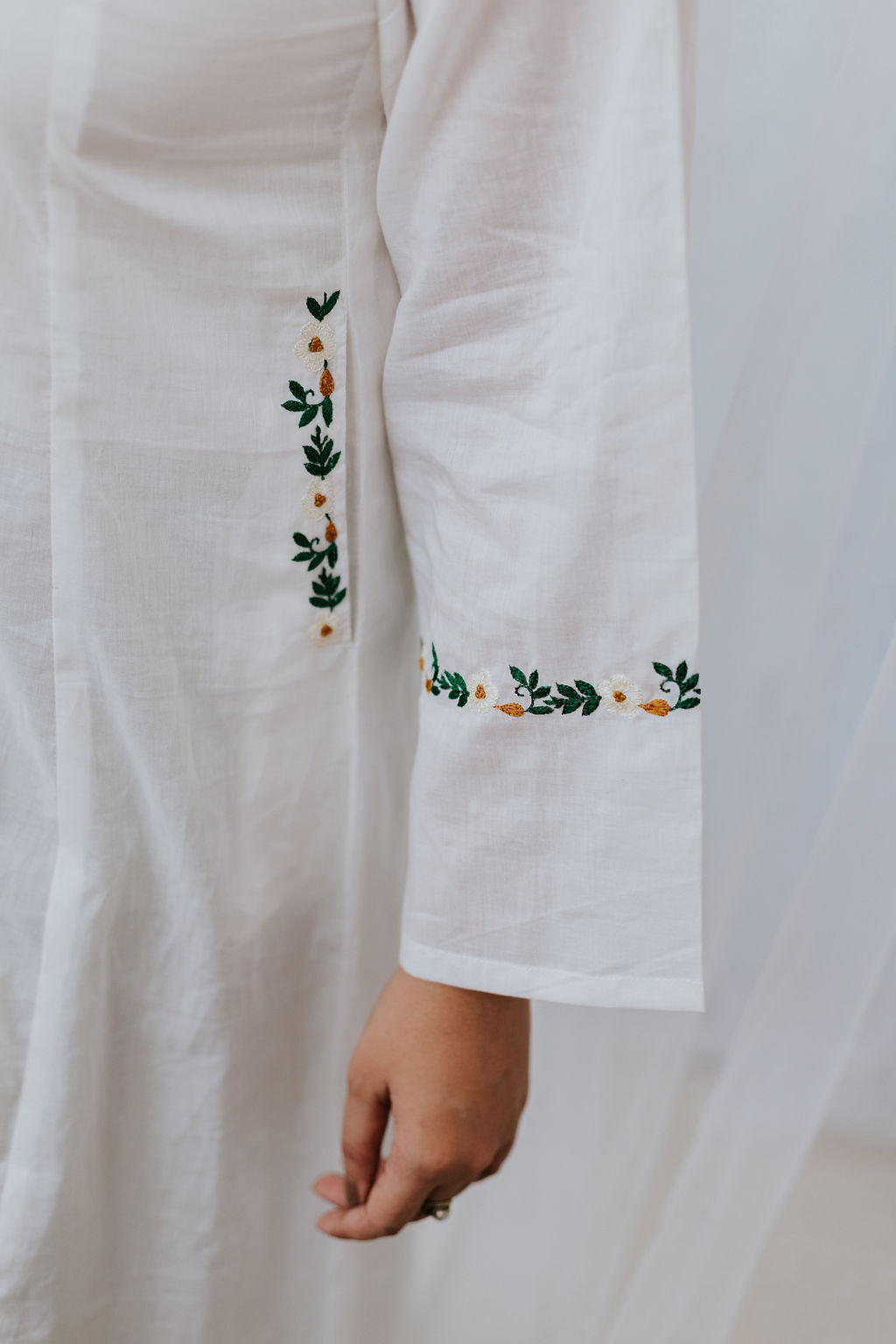 Haseen Mul Cotton Kurta