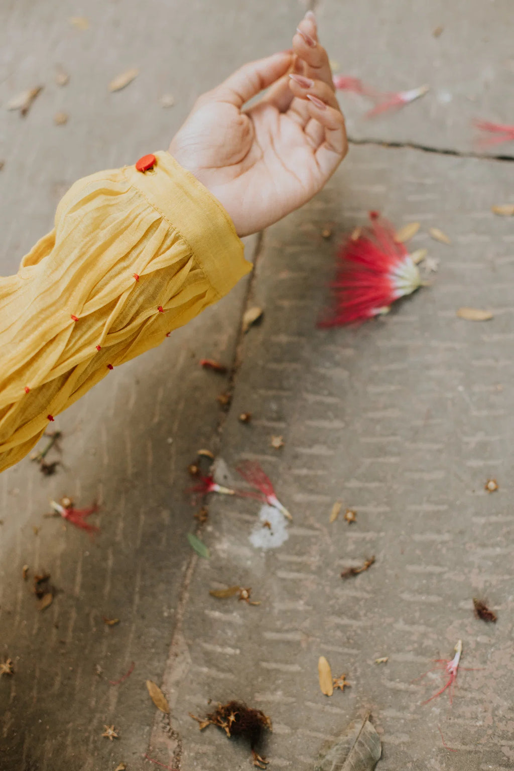 Yellow Mist In The Garden Cord Set