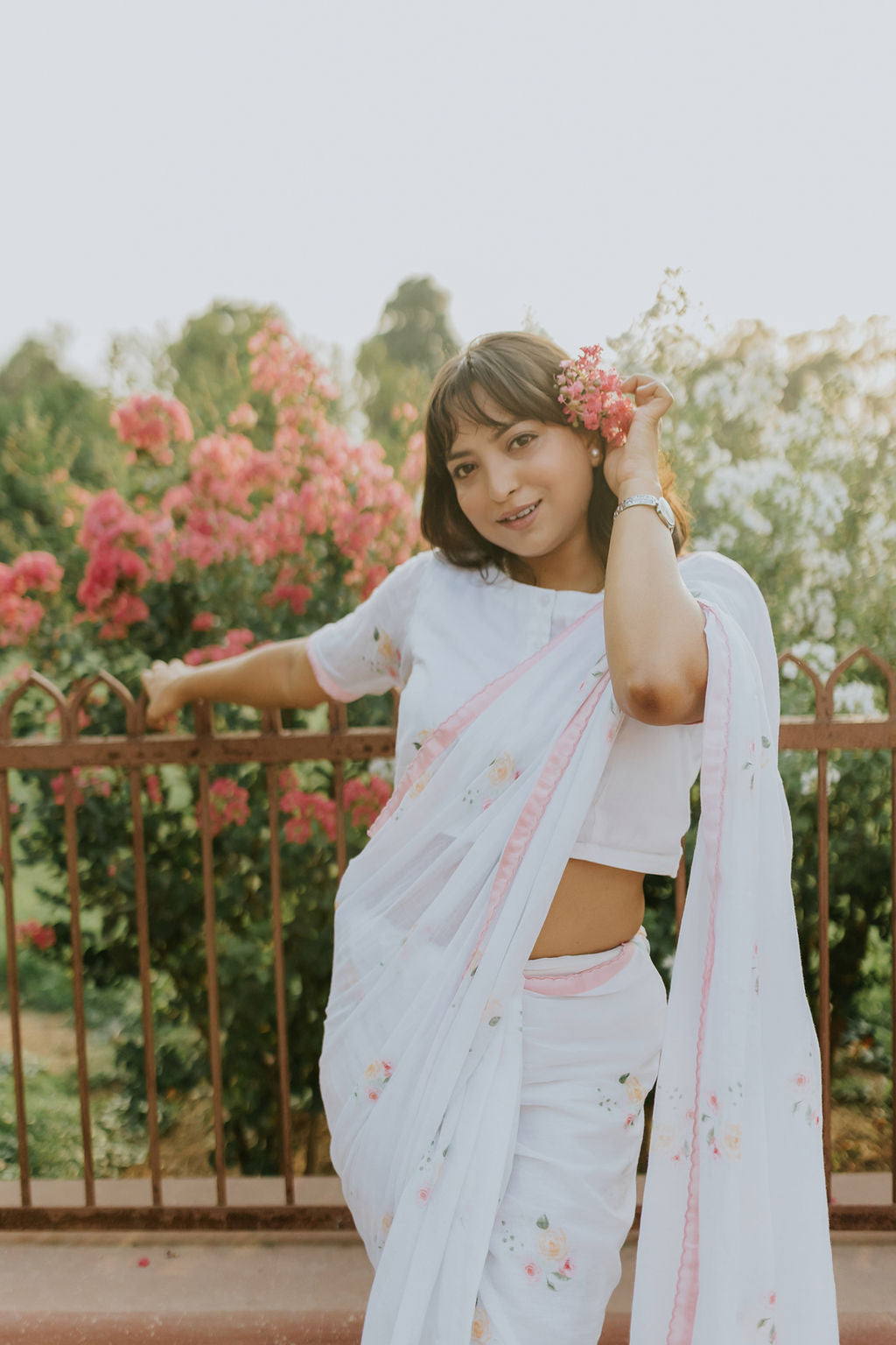 Pink Scalloped Rose Mulmul Saree, view 5