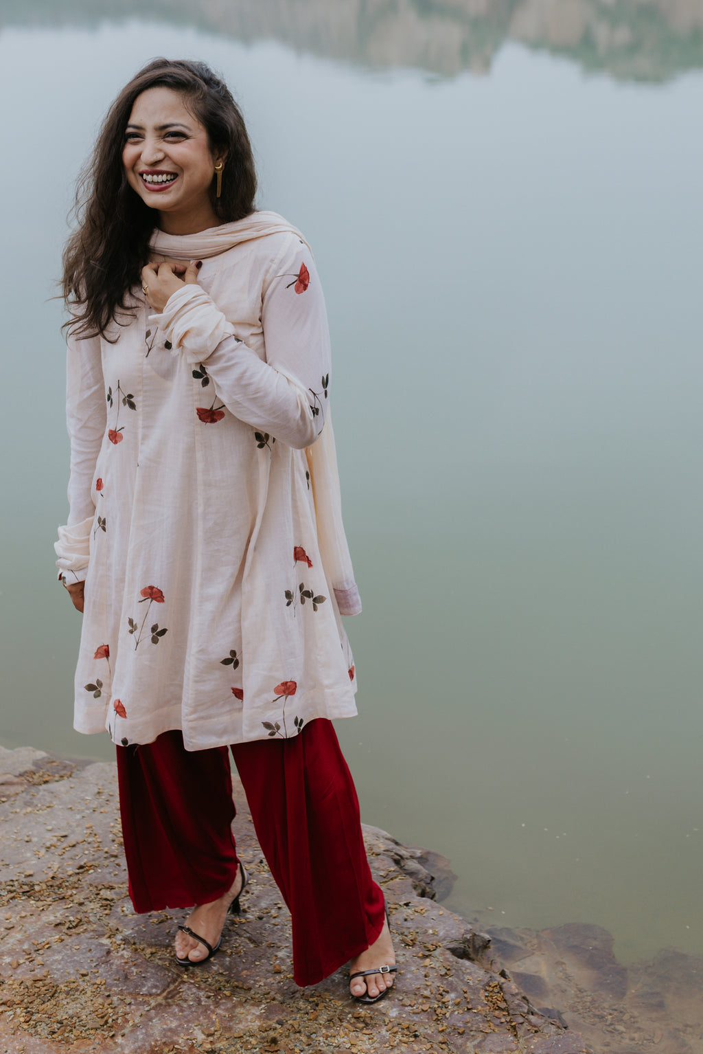 Handpainted Rose Garden Mulmul Kurta Set