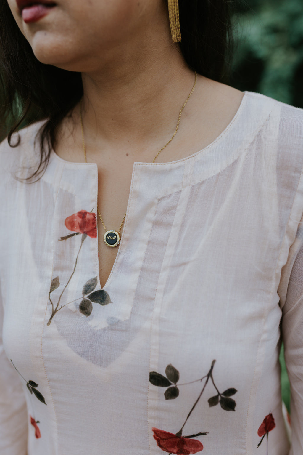 Handpainted Rose Garden Mulmul Kurta Set