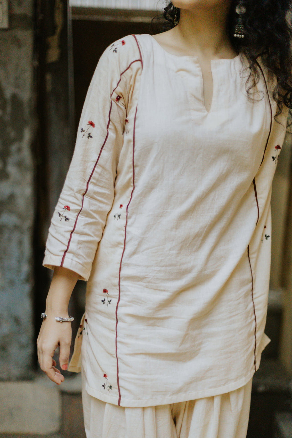 Embroidered Rose Linen Kurta Pajama Set