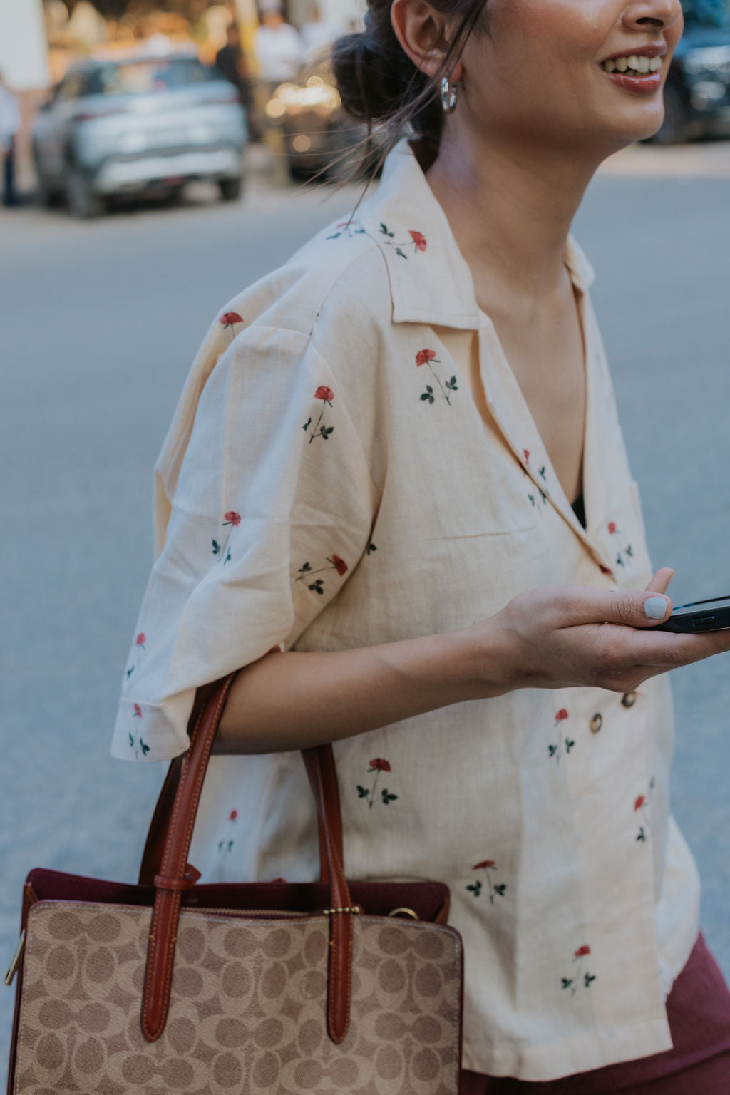 Beige Linen Rose Shirt [UNISEX / SALE]