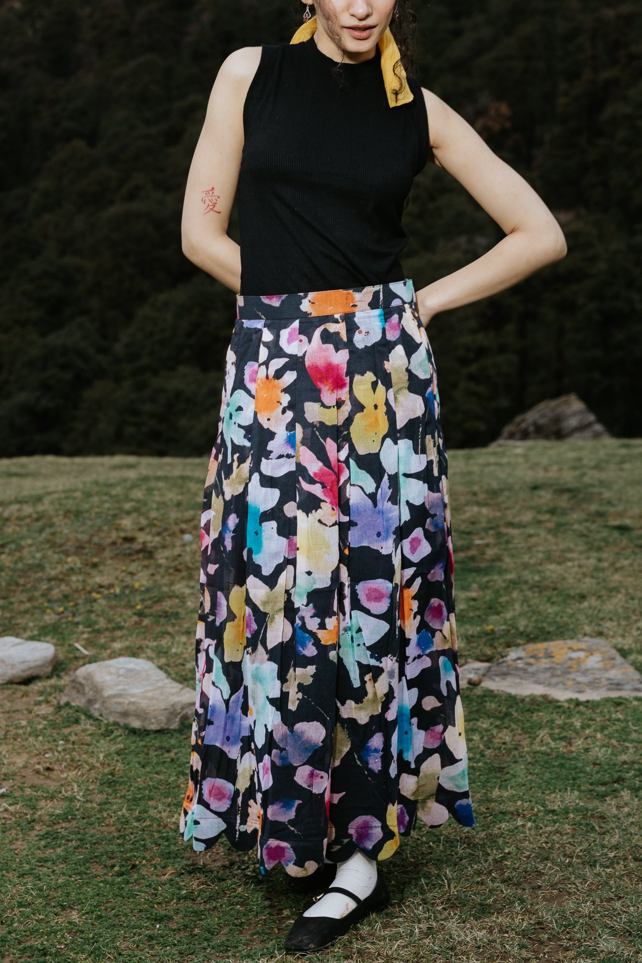 Night Painting Scallop Skirt