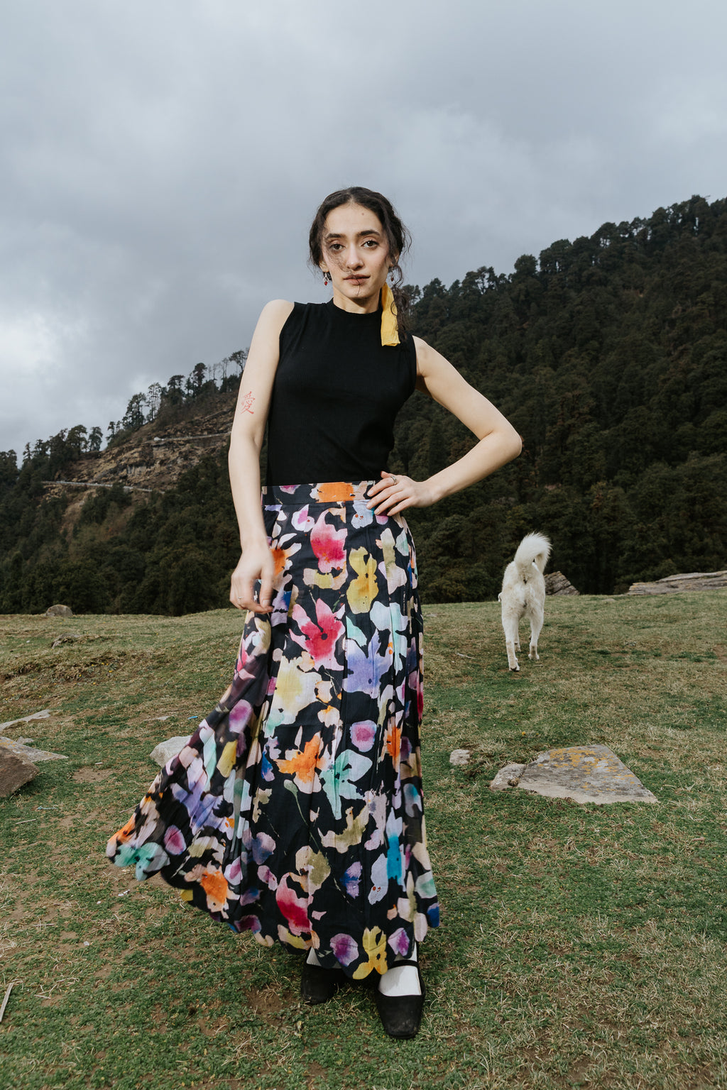 Night Painting Scallop Skirt