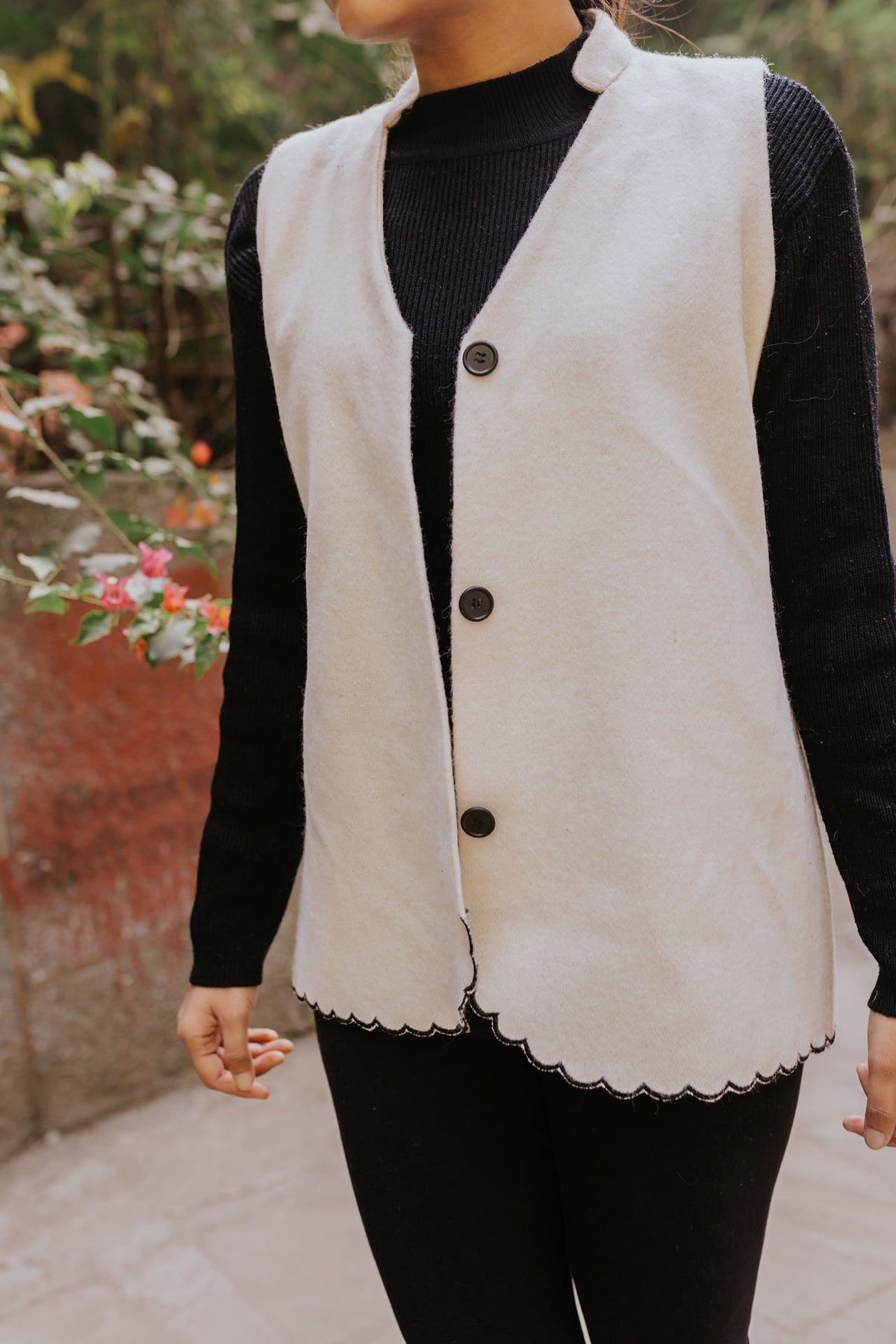 Scallop Wool Sadri, view 8