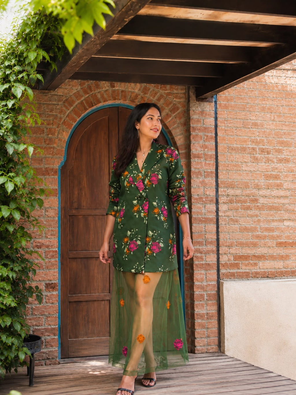 The Rose Veil Three Piece Set