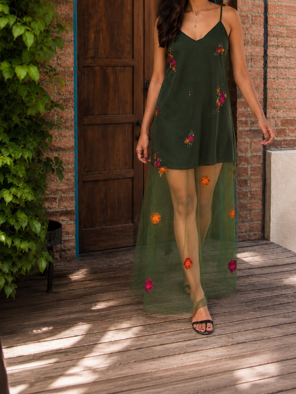 The Rose Veil Three Piece Set