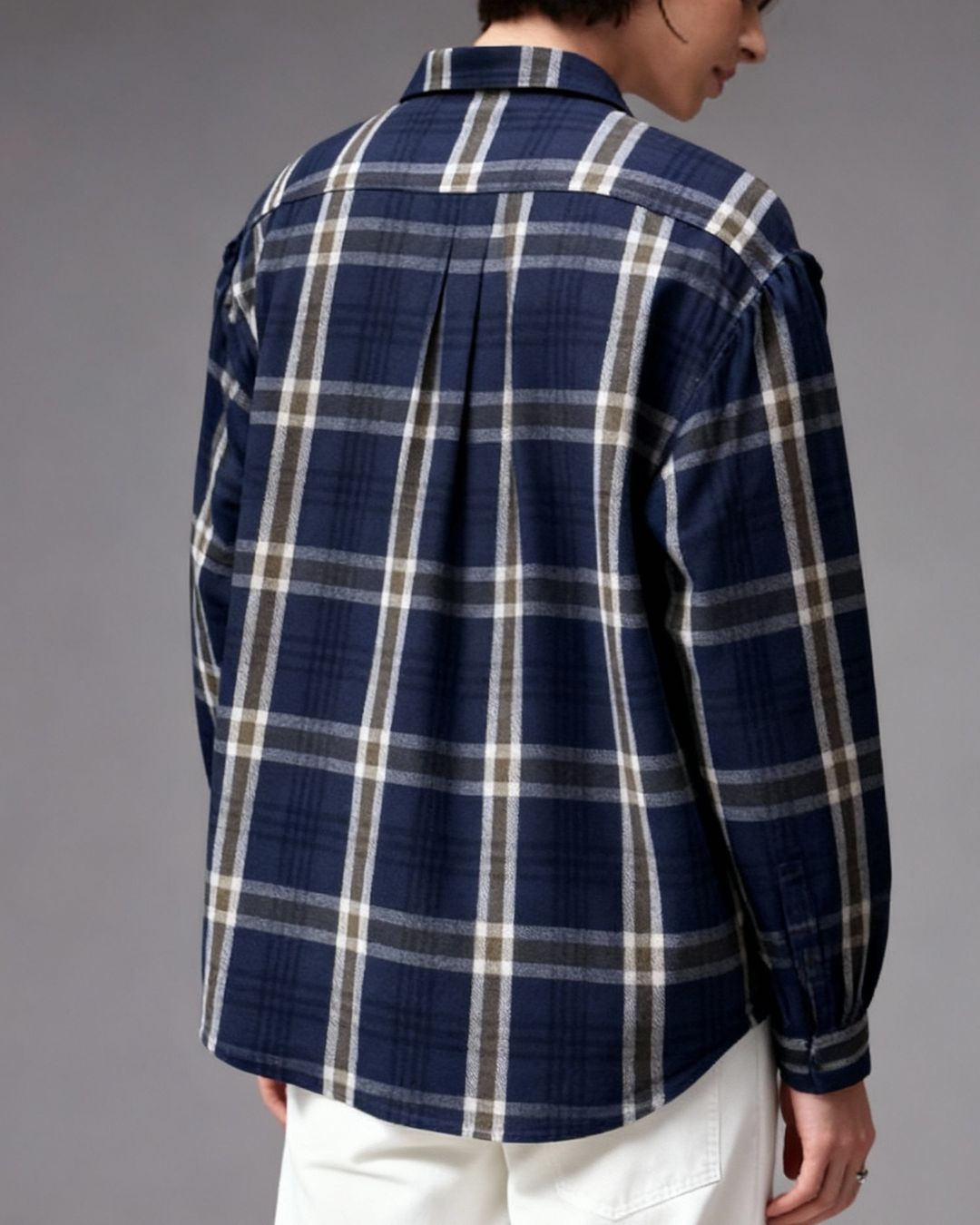 The Gathered Shoulder Wool Shirt