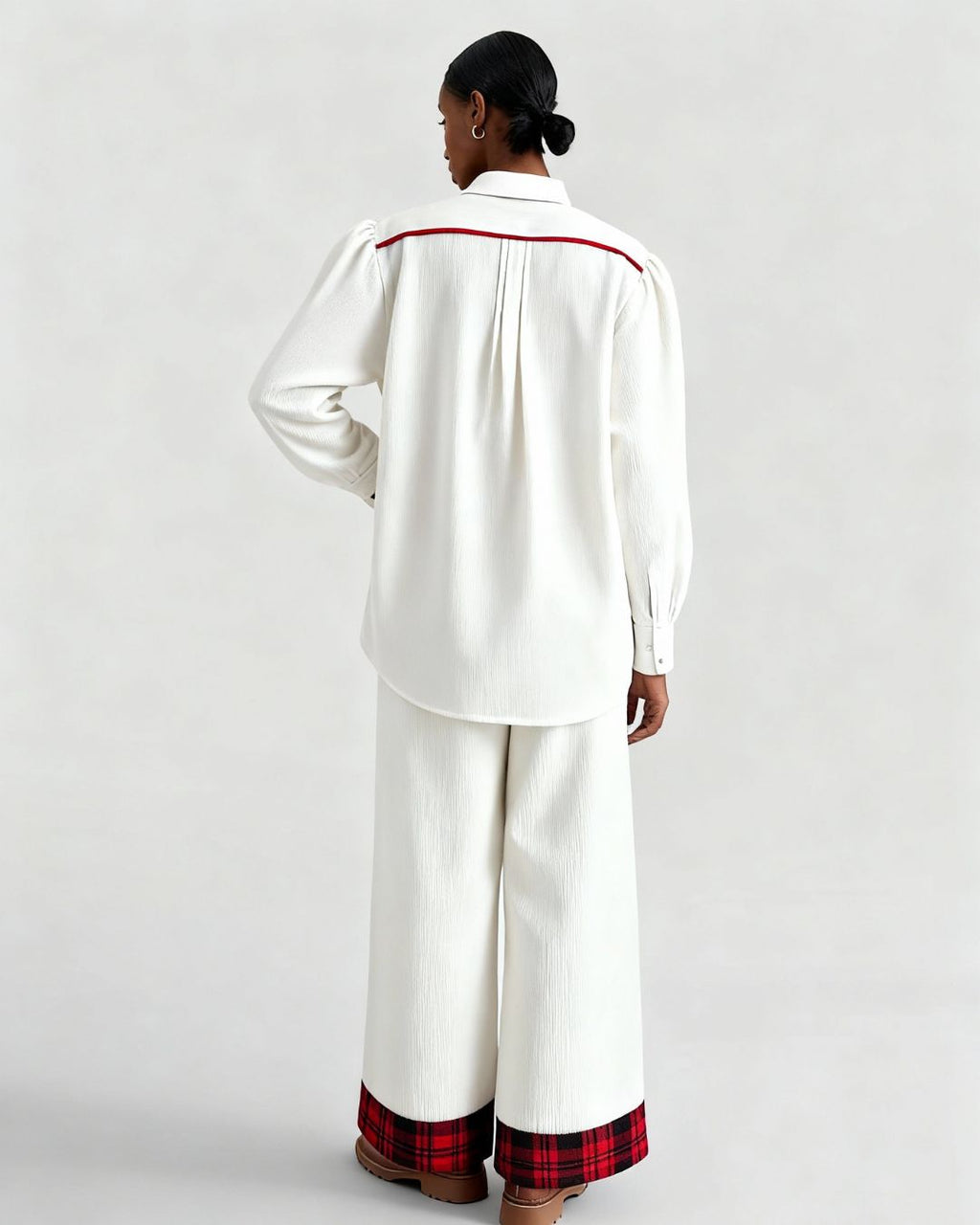 The Heartline Wool Cord Set