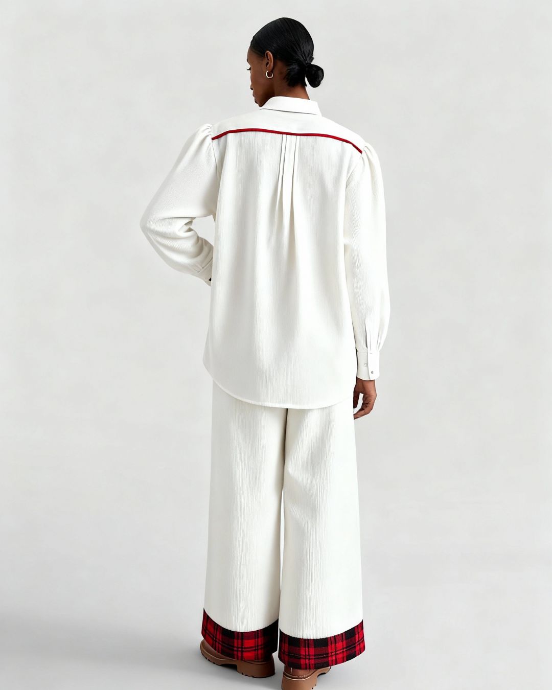 The Heartline Wool Cord Set