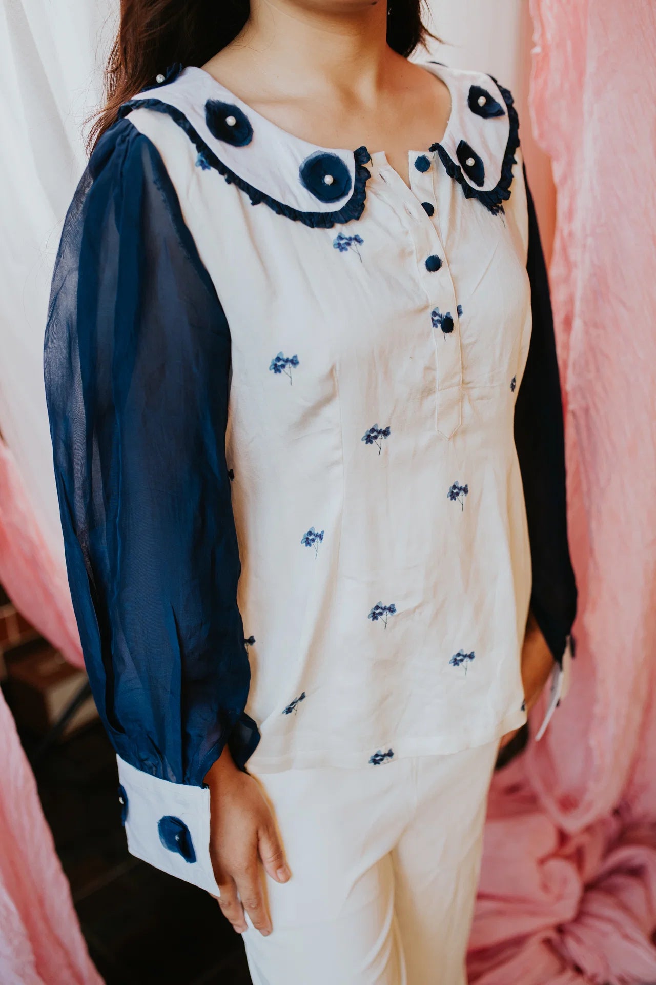 Moonflower Collar Blouse