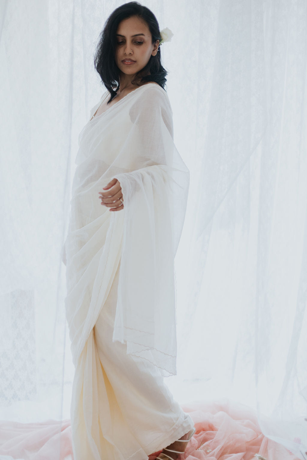 Hanns-vali-Safed Saree, view 6